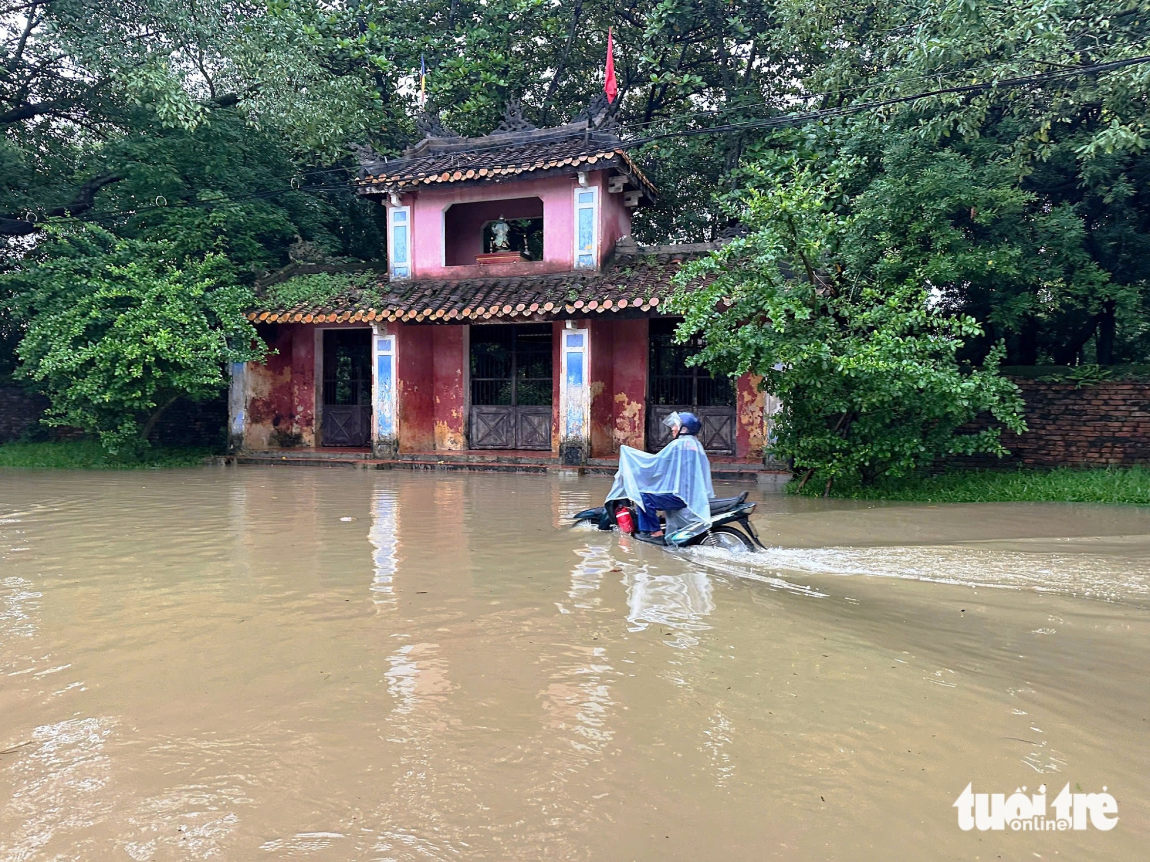 顺化降雨超过800毫米,启动警报系统应对自然灾害